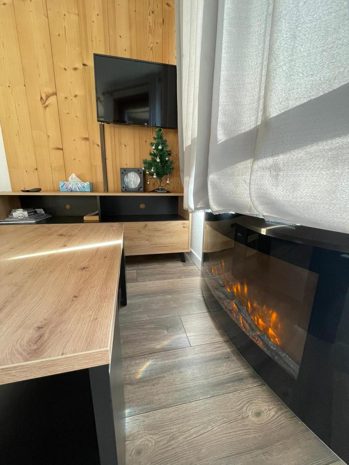 Studio Cabine Cosy A 5Min A Pieds Des Pistes Et Du Centre Ville Les Gets Extérieur photo