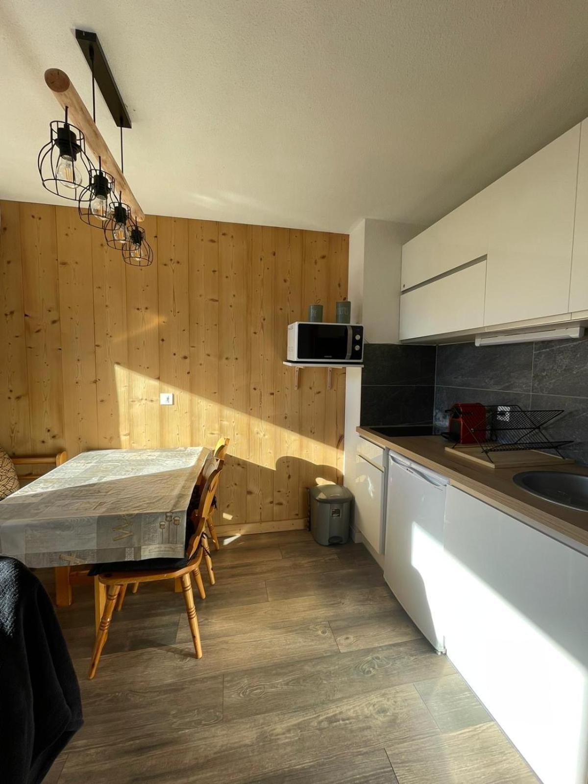 Studio Cabine Cosy A 5Min A Pieds Des Pistes Et Du Centre Ville Les Gets Extérieur photo